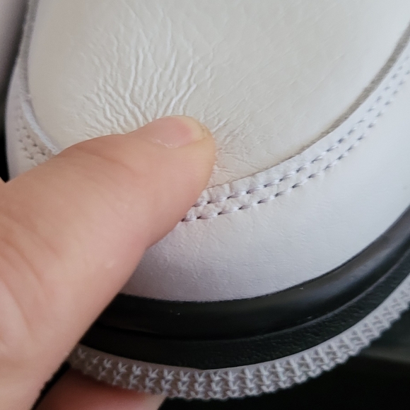 Jordan what the - Picture 2 of 6